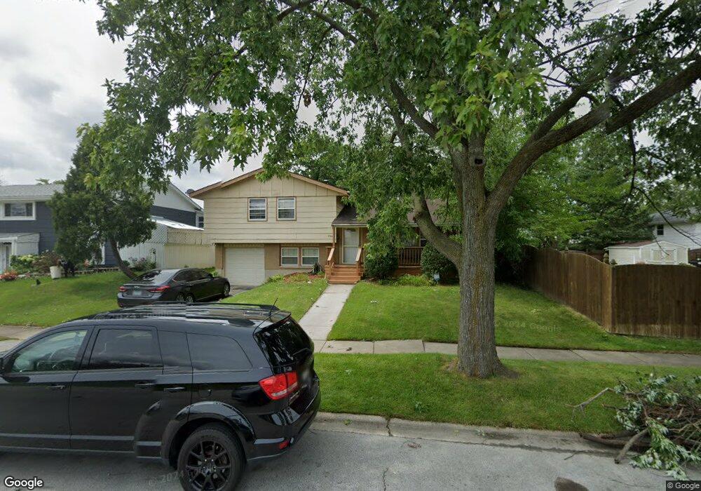 17006 Elm Dr, Hazel Crest, IL 60429 - photo 1