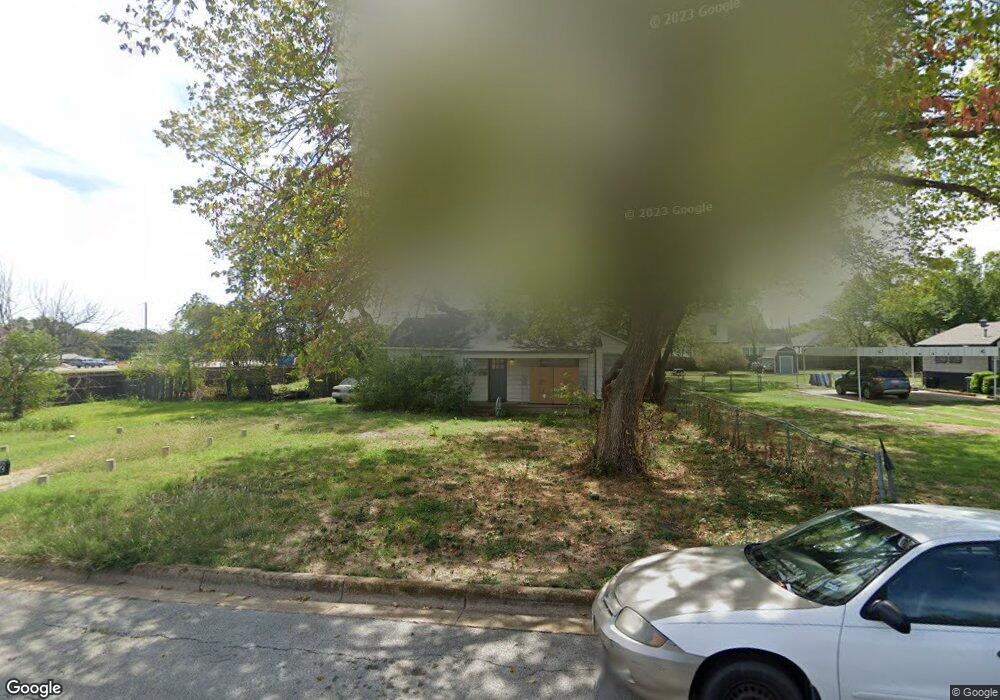 8312 Woods Ln, North Richland Hills, TX 76182 - photo 1