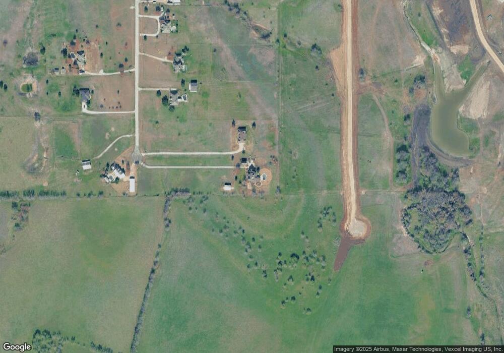 697 Hollyridge Ln, Fort Worth, TX 76108 - photo 1