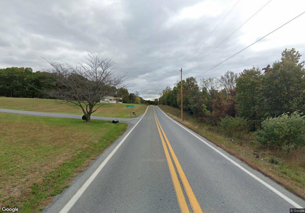 989 Apple Harvest Dr, Hedgesville, WV 25427 - photo 1