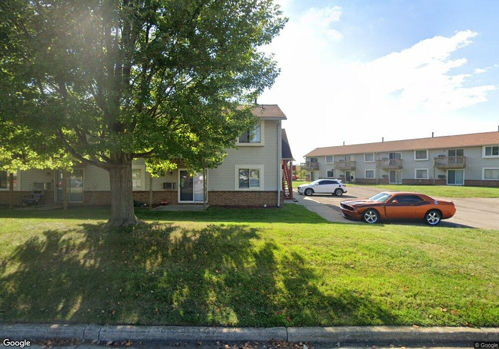 31625 Nardelli Ln unit 3, Roseville, MI 48066 - photo 1