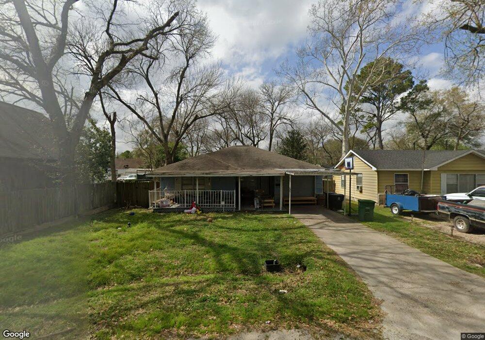 9203 Carrick St, Houston, TX 77022 - photo 1