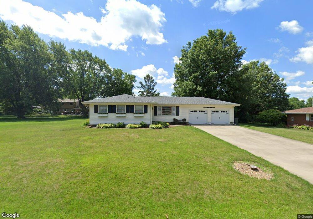 303 Pershing Ct E, Philo, IL 61864 - photo 1