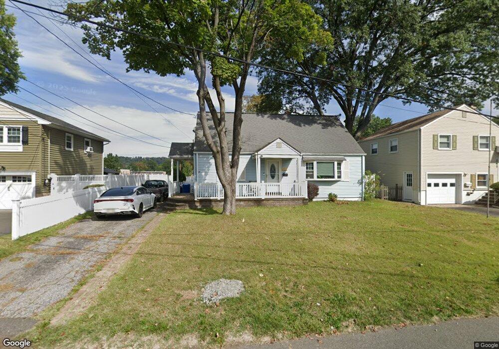 237 Cook Ave, Middlesex, NJ 08846 - photo 1