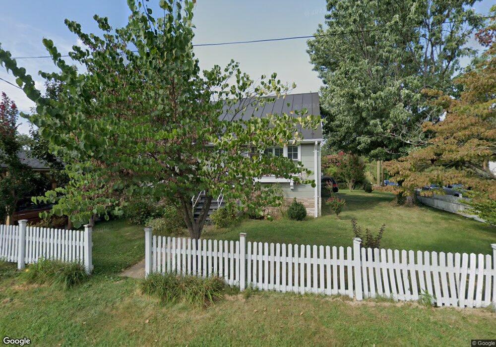 1111 Myrtle St, Charlottesville, VA 22902 - photo 1