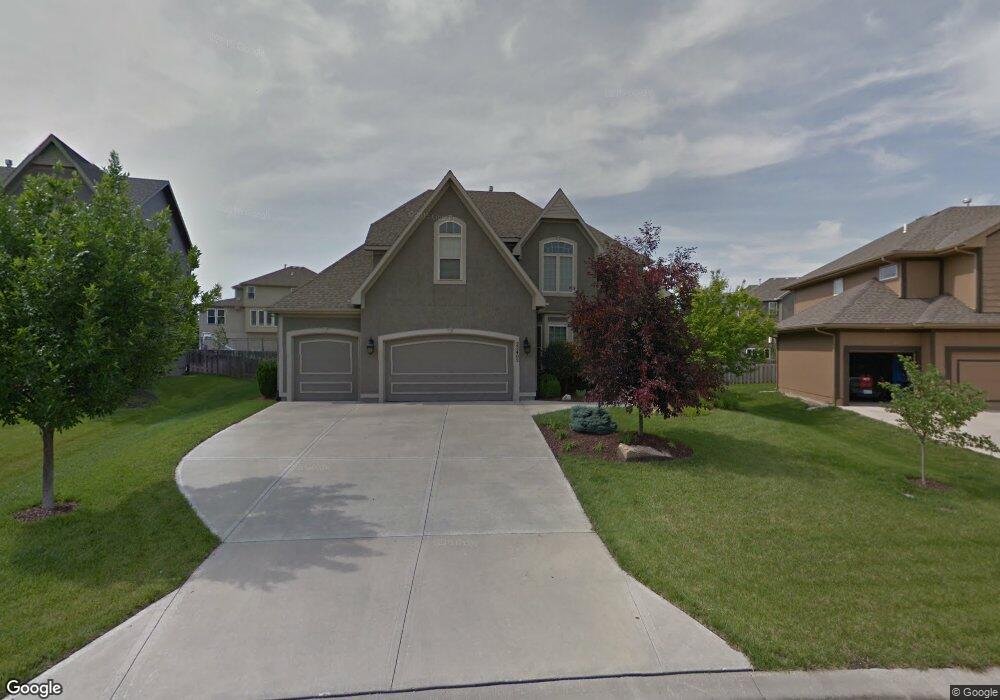 22402 W 57th St, Shawnee, KS 66226 - photo 1