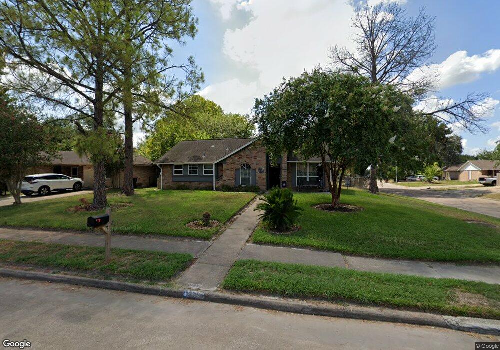 1035 Fallbrook Dr, Houston, TX 77038 - photo 1