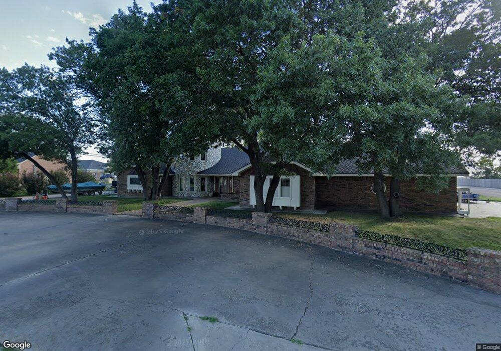 129 Melinda Ln, Dumas, TX 79029 - photo 1