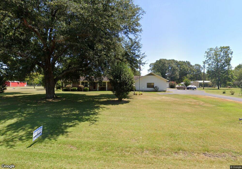 49 Major Ulmer Rd, Laurel, MS 39443 - photo 1