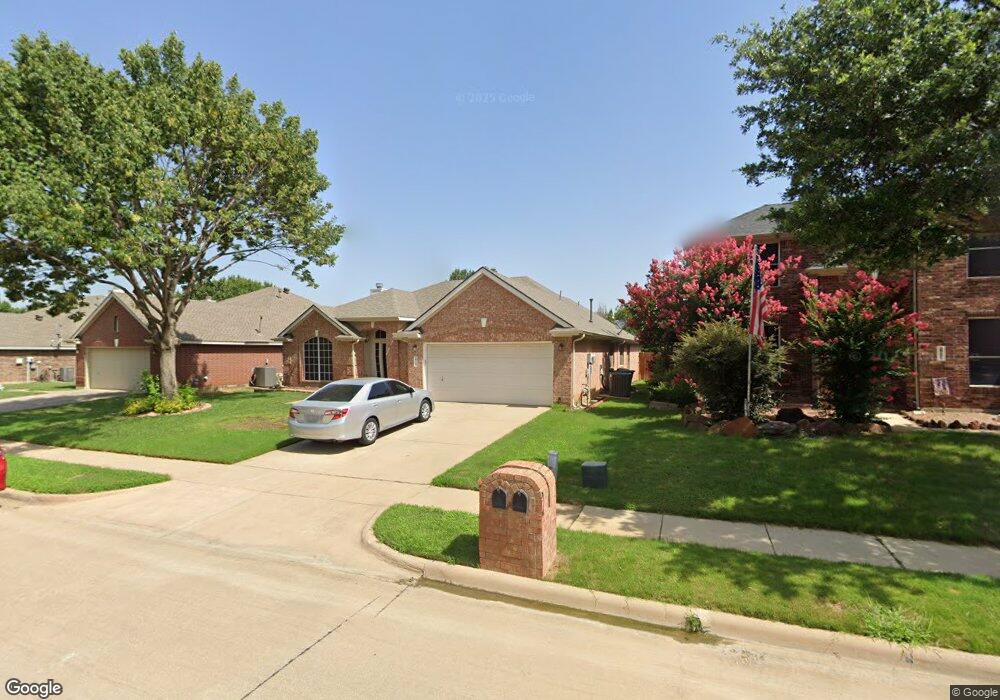 2717 Hollow Ridge Dr, Denton, TX 76210 - photo 1