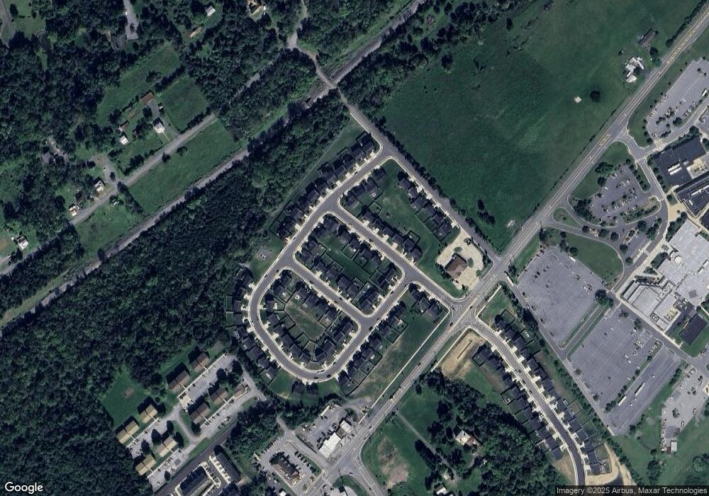 120 Woolen Mills Dr, Middletown, VA 22645 - photo 1