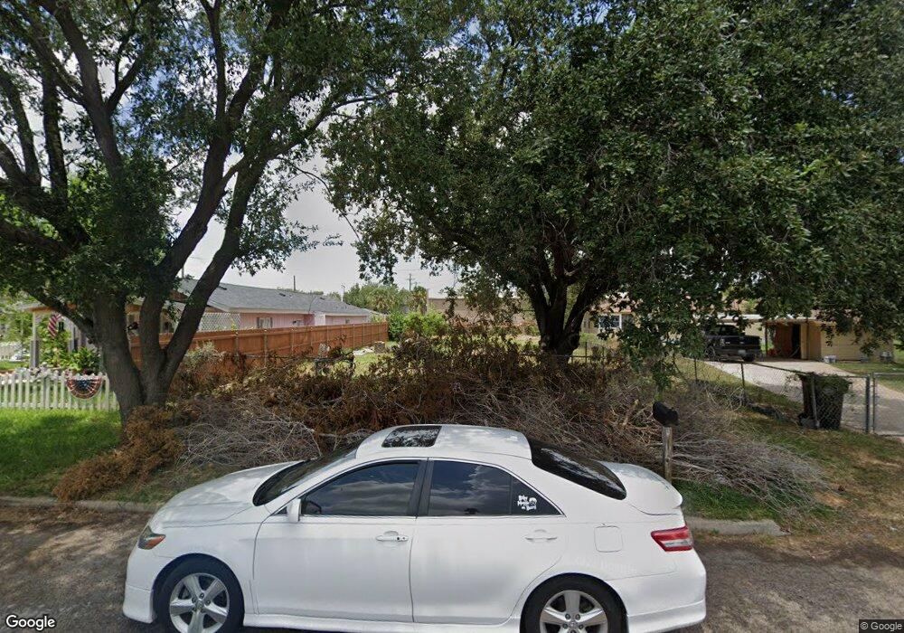 218 S Indiana Ave, Weslaco, TX 78596 - photo 1