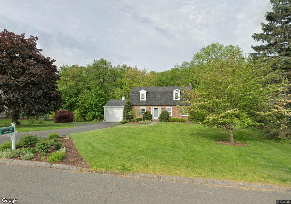 19 Haylot Rd, Trumbull, CT 06611 - photo 1