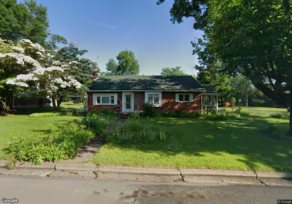 540 Oak St, Stroudsburg, PA 18360 - photo 1