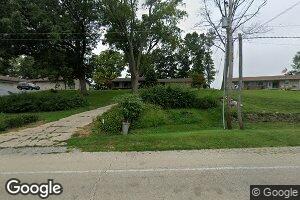 45 N Country Club Rd, Decatur, IL 62521
