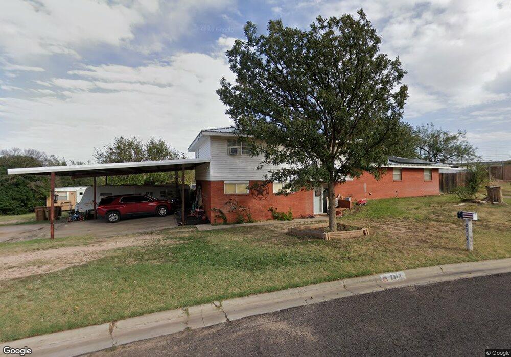 2312 Roberts Dr, Big Spring, TX 79720 - photo 1