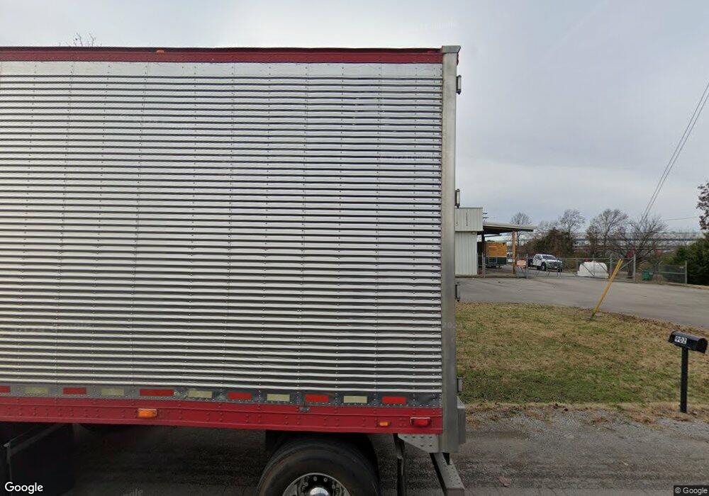 902 Hutchinson Place, Lebanon, TN 37090 - photo 1