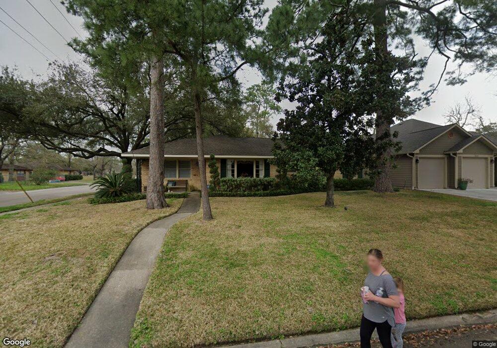 1354 Richelieu Ln, Houston, TX 77018 - photo 1