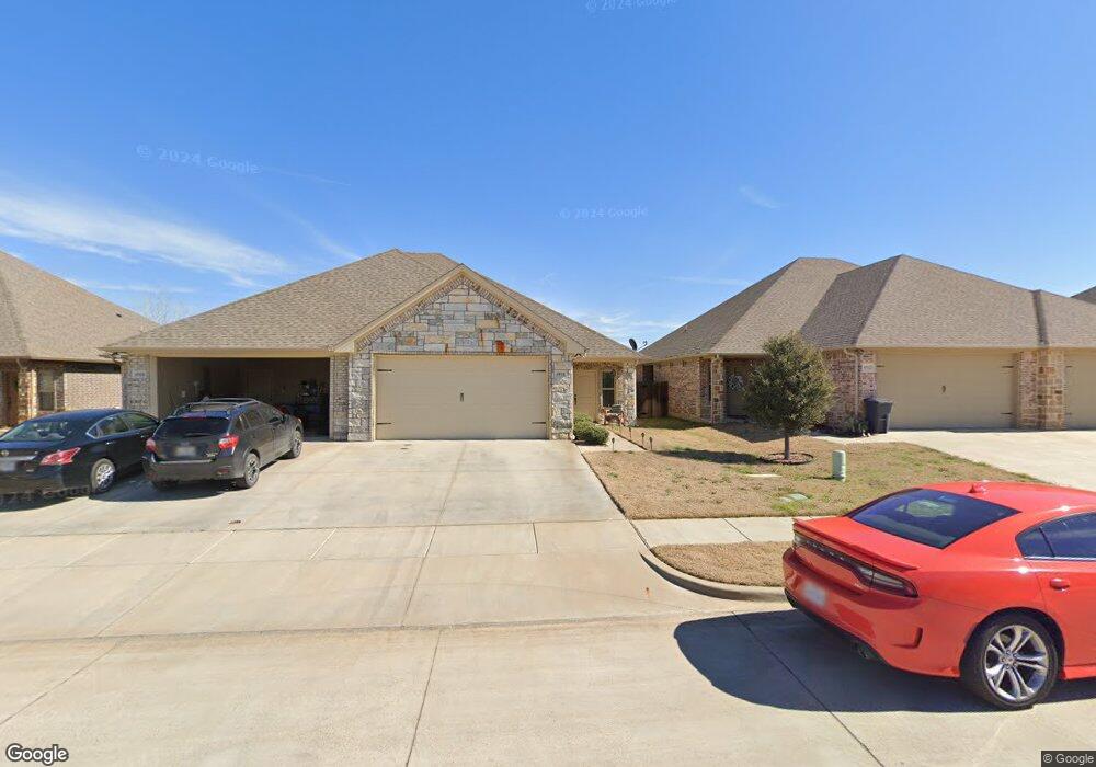 4910 Opal Ct, Granbury, TX 76049 - photo 1