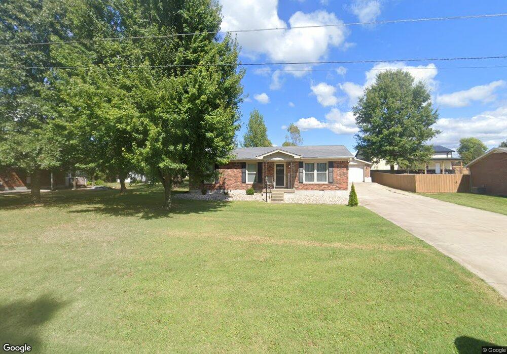 384 Fisher Ln, Mount Washington, KY 40047 - photo 1