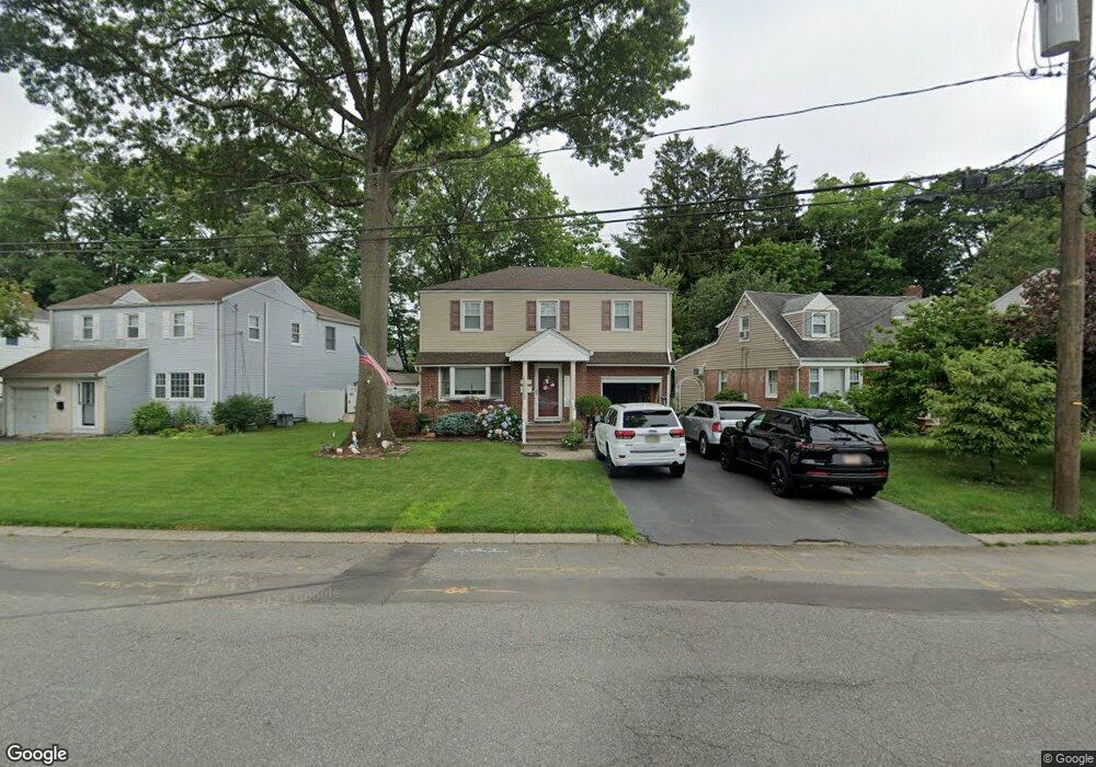 19 Wilkens Dr, Dumont, NJ 07628 - photo 1