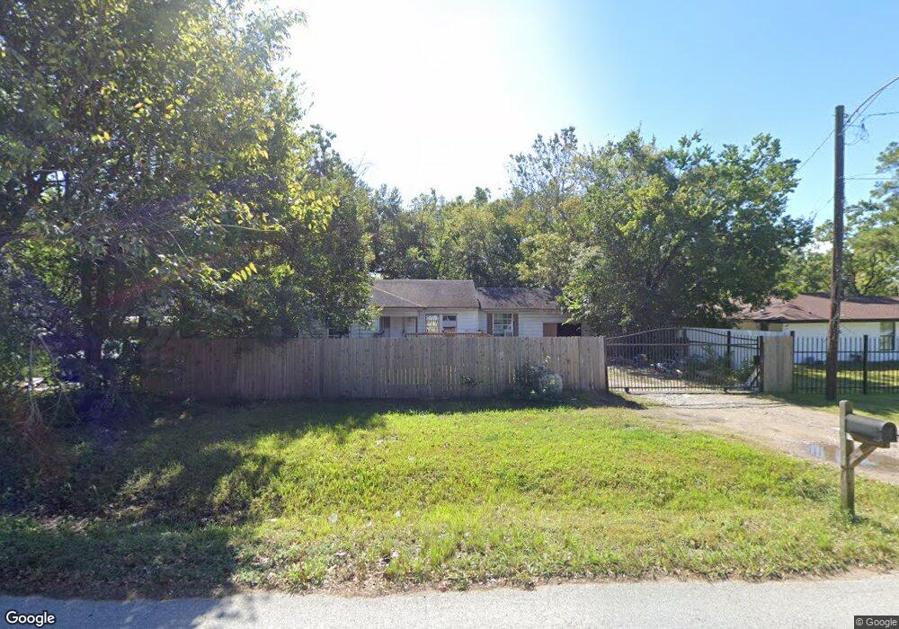 3626 Weaver Rd, Houston, TX 77093 - photo 1