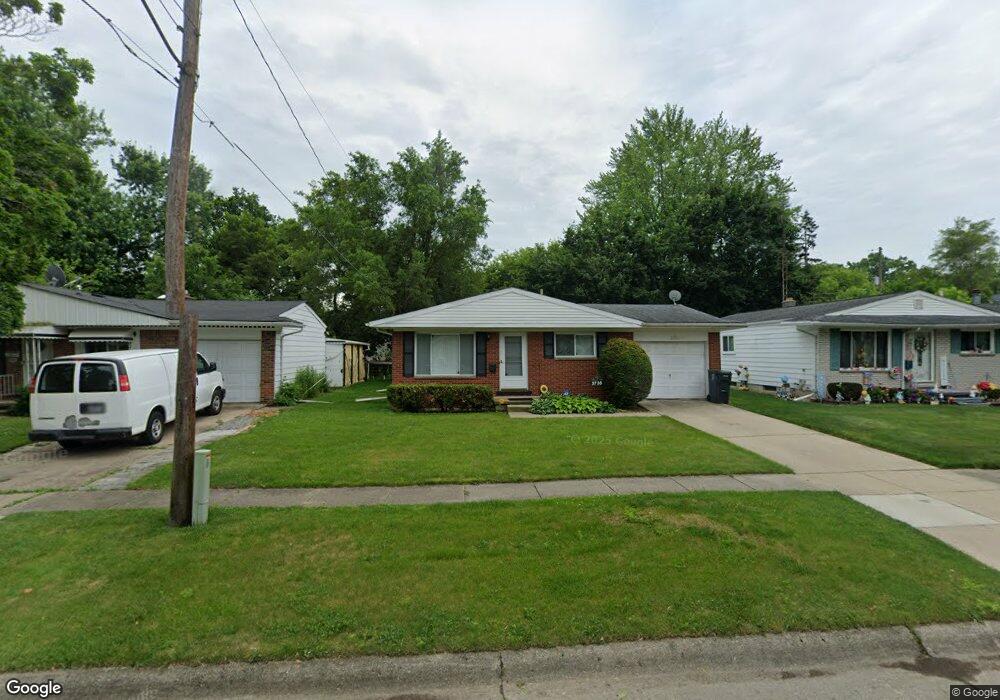 3736 Dakota Ave, Flint, MI 48506 - photo 1