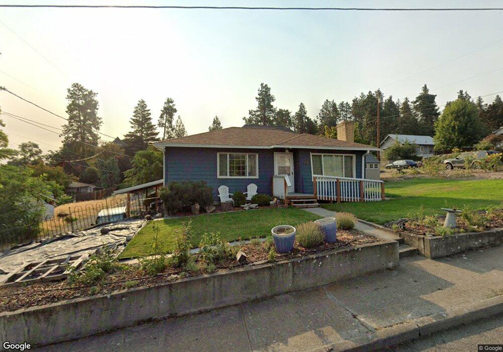 1712 Trevitt St, the Dalles, OR 97058 - photo 1