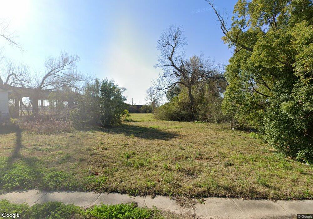 1124 Jackson St, Lake Charles, LA 70601 - photo 1