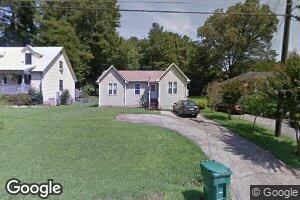 131 W South St, Canton, GA 30114