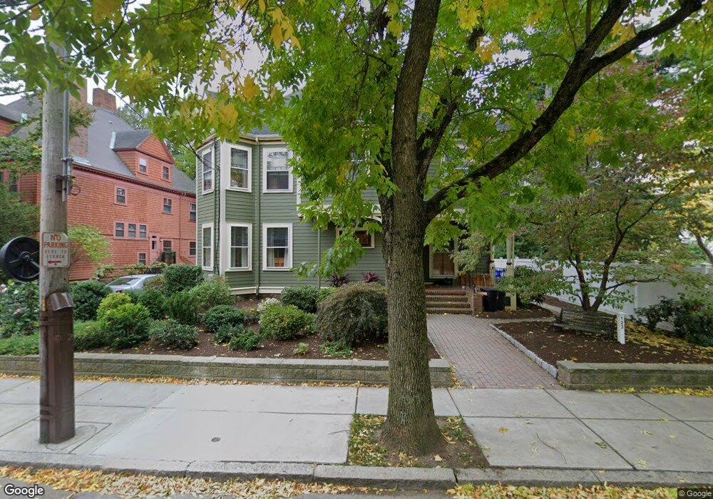 123 Aspinwall Ave, Brookline, MA 02446 - photo 1