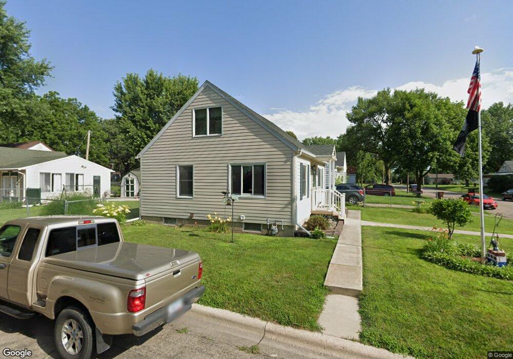 201 Morningside Rd, Albert Lea, MN 56007 - photo 1