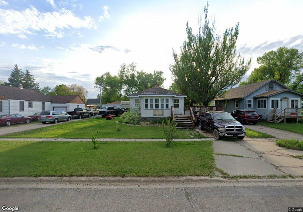 520 Eggert St, Turtle Lake, ND 58575 - photo 1
