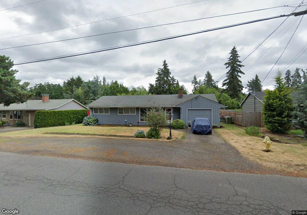 5930 Burma Rd, Lake Oswego, OR 97035 - photo 1