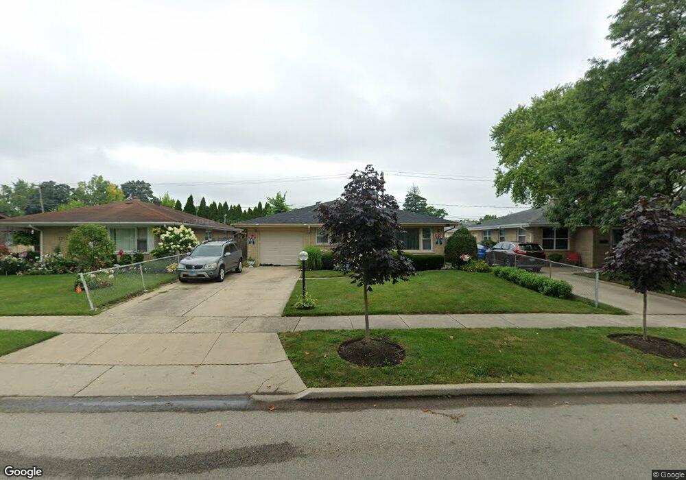 2318 N Jackson St, Waukegan, IL 60087 - photo 1