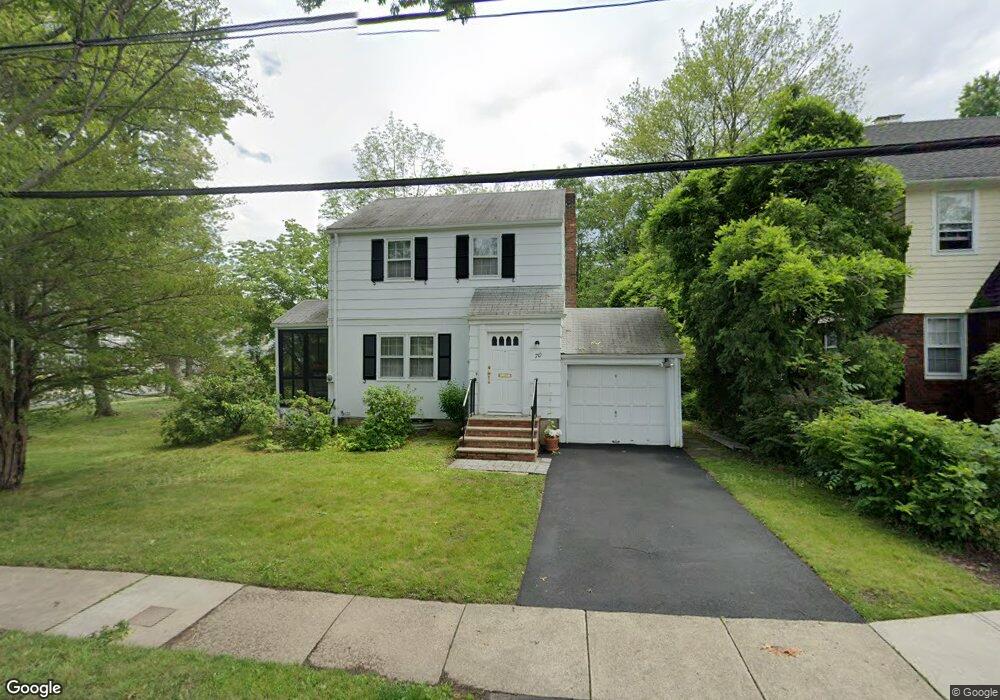70 N Hillside Ave, Chatham, NJ 07928 - photo 1