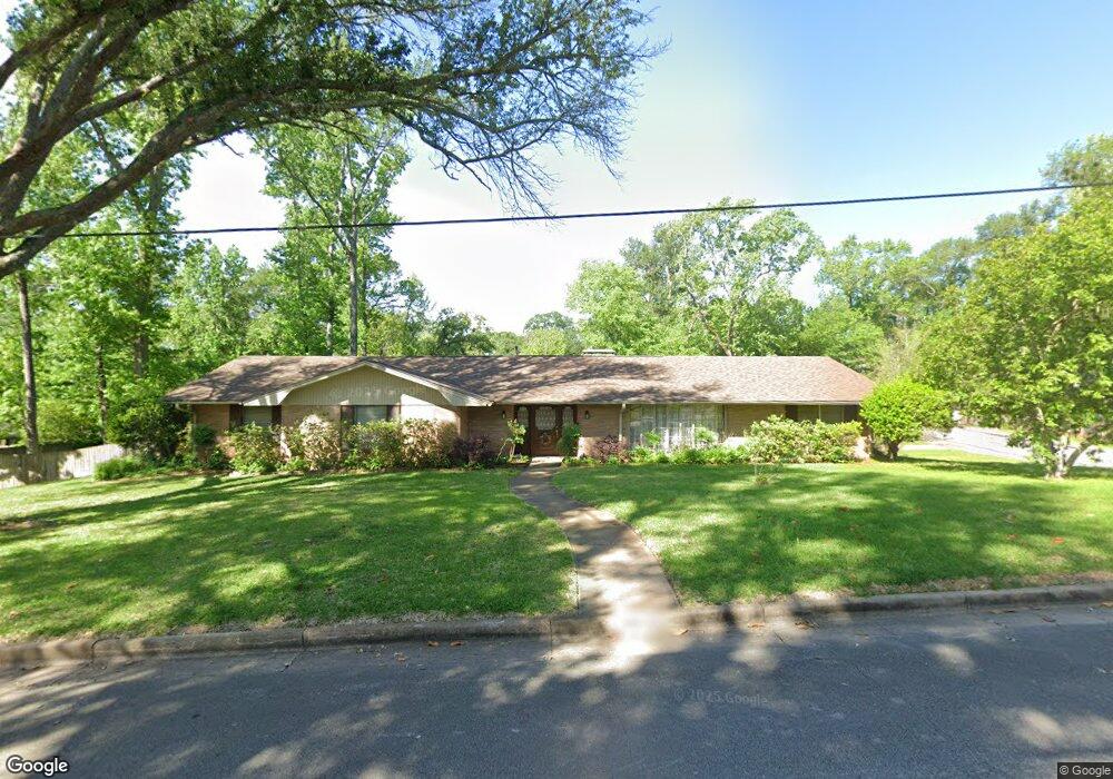 3615 Wynnwood Dr, Tyler, TX 75701 - photo 1