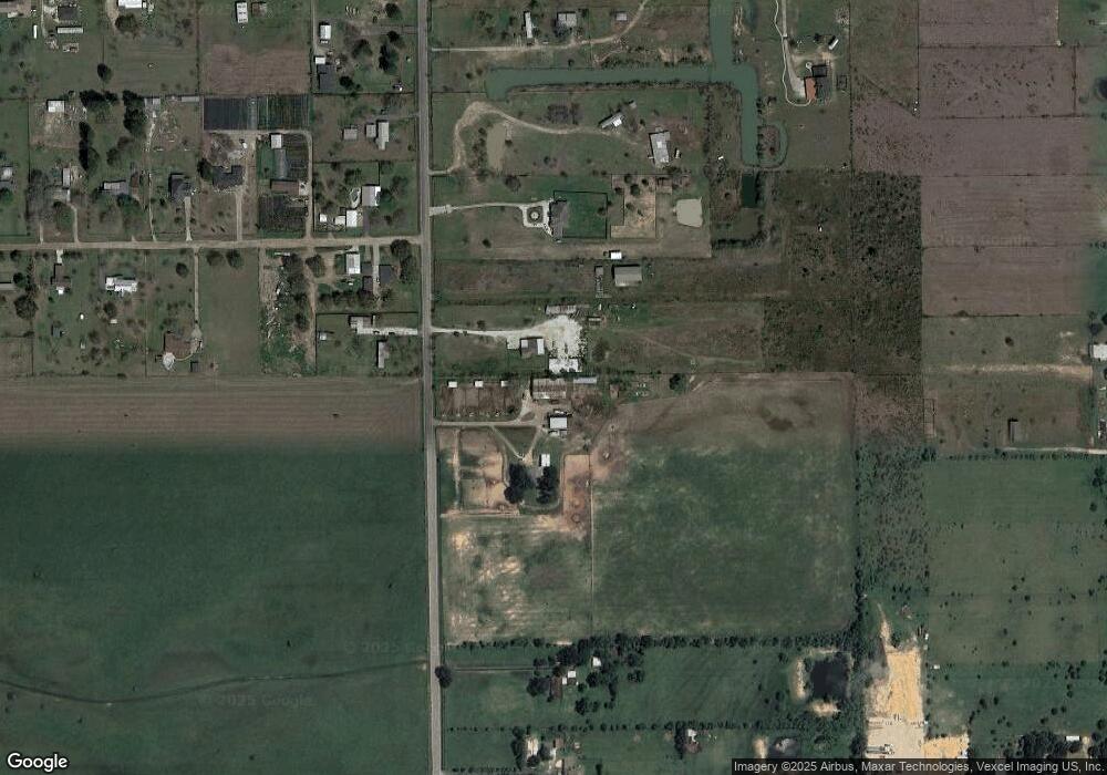 17402 Kickapoo Rd, Waller, TX 77484 - photo 1