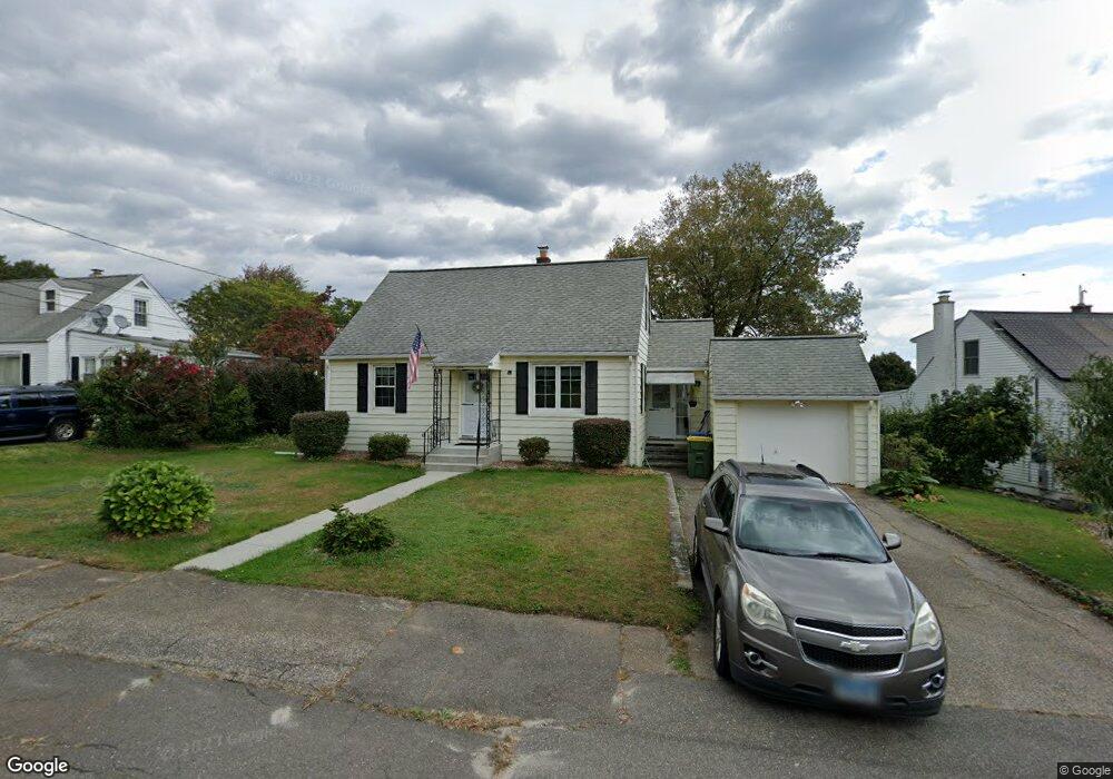 266 Anna Ave, Waterbury, CT 06708 - photo 1