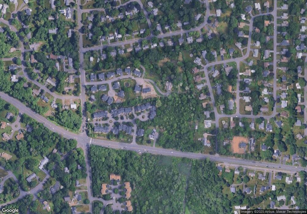 12 Governors Row, West Hartford, CT 06117 - photo 1