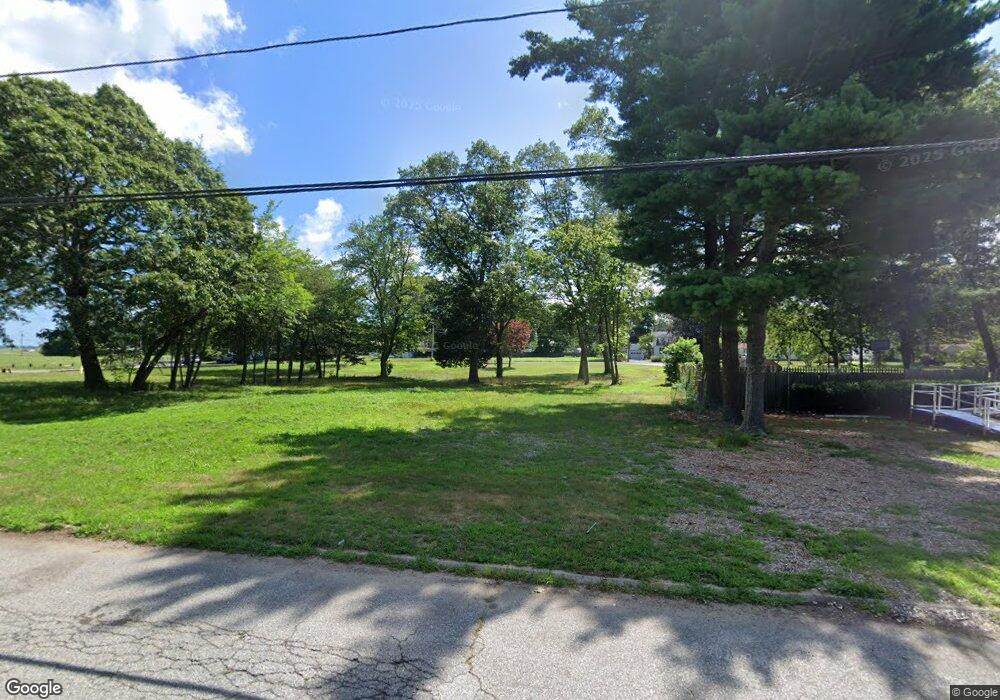 250 Groveland Ave, Warwick, RI 02886 - photo 1