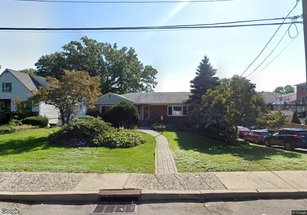 14 Barton Rd, Yonkers, NY 10701 - photo 1