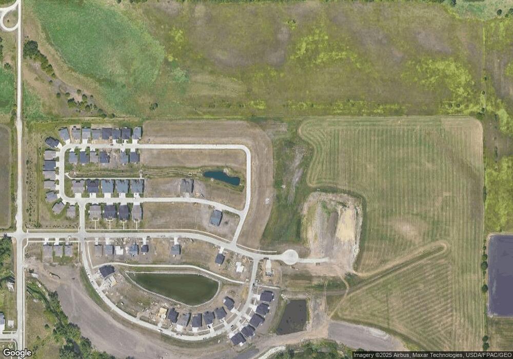 9648 Thorton Dr, Johnston, IA 50131 - photo 1