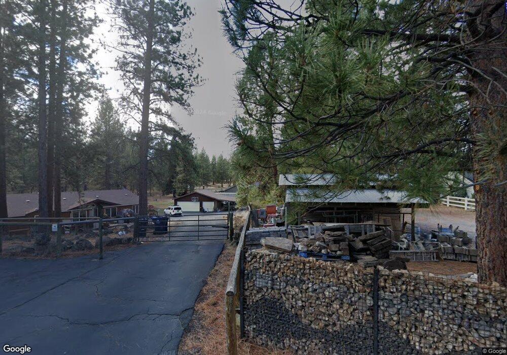 59617 Navajo Cir, Bend, OR 97702 - photo 1