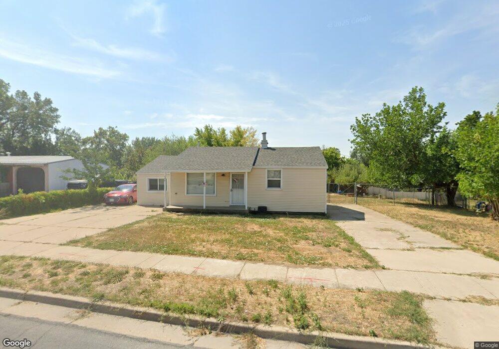 149 W Gordon Ave, Layton, UT 84041 - photo 1