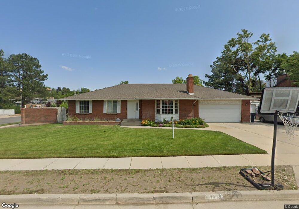 1959 E Southbridge Way, Sandy, UT 84093 - photo 1