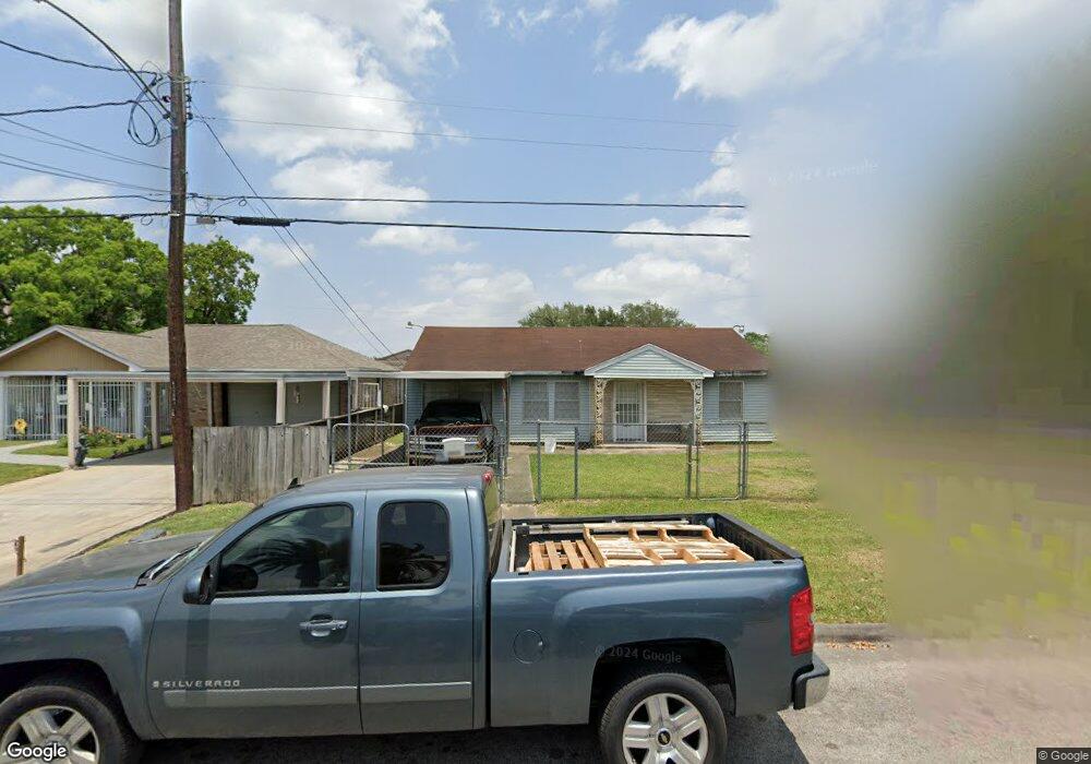 4825 Bricker St, Houston, TX 77033 - photo 1