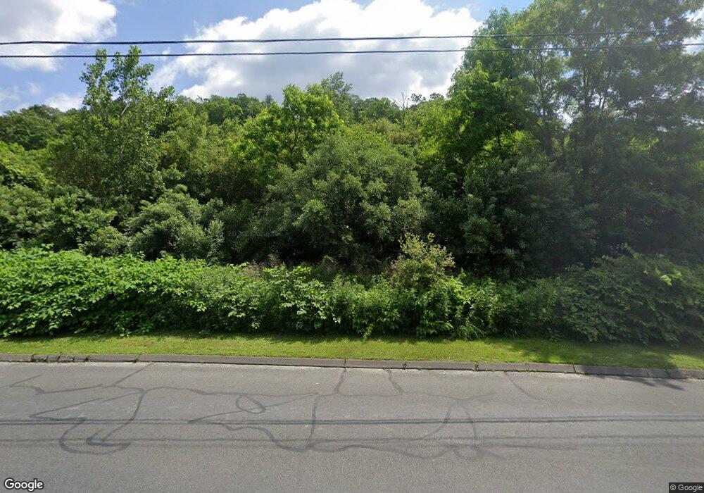 24 Lancaster Dr, Beacon Falls, CT 06403 - photo 1