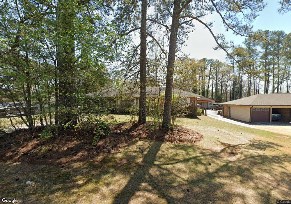 1020 Walnut Cir SW, Marietta, GA 30060 - photo 1