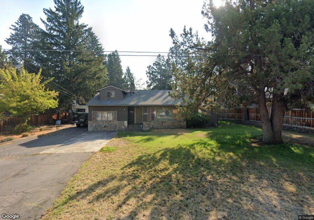 642 NE 11th St, Bend, OR 97701 - photo 1